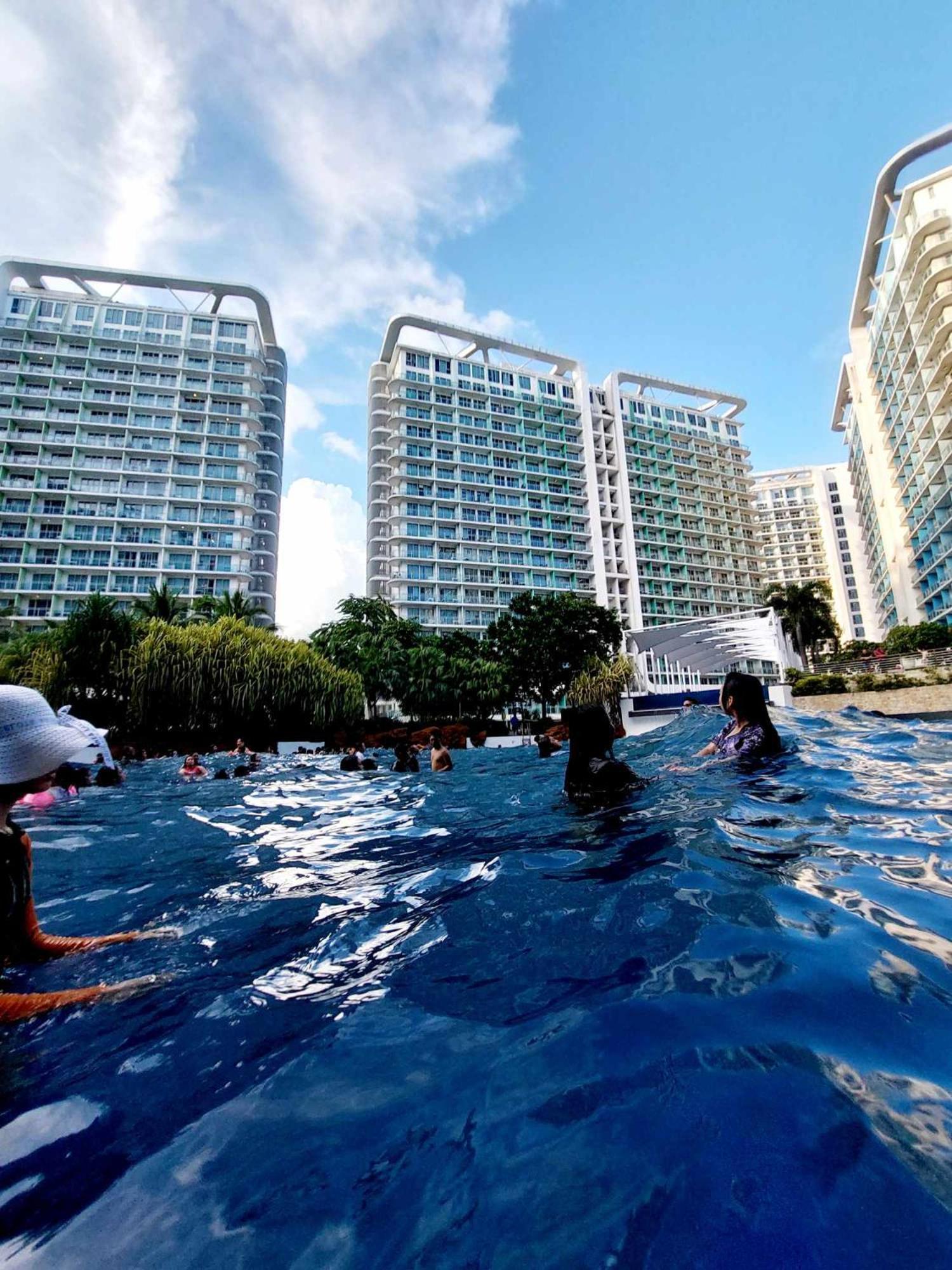 Cozy 1Br With City View, Beach Access & Wave Pool Hotel Manila Exterior photo